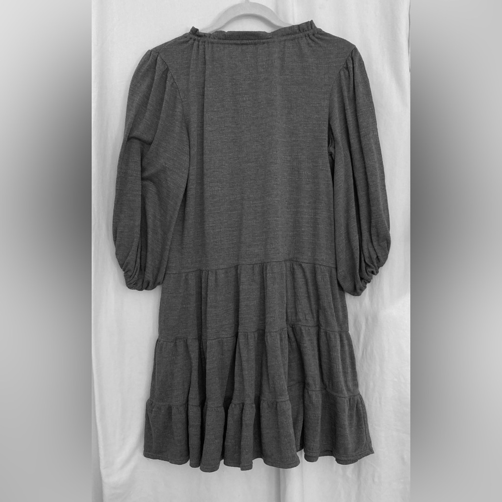 Max Studio Gray Knit Ruffle Tie Neck Dress Size XS Oversized - Picture 7 of 12